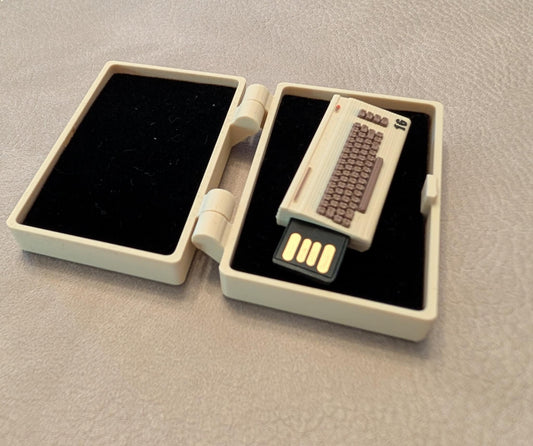 The Commodore 64 - USB Drive